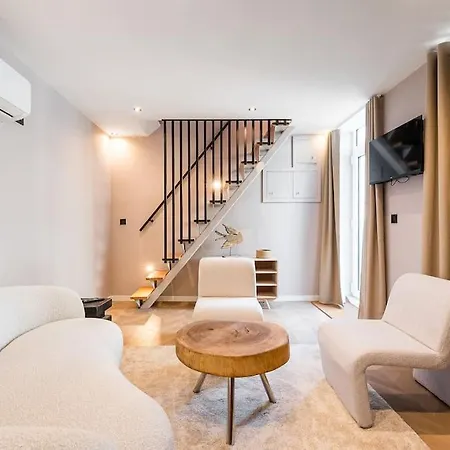 بيت للعطل Beachside House In ماتوسينهوس